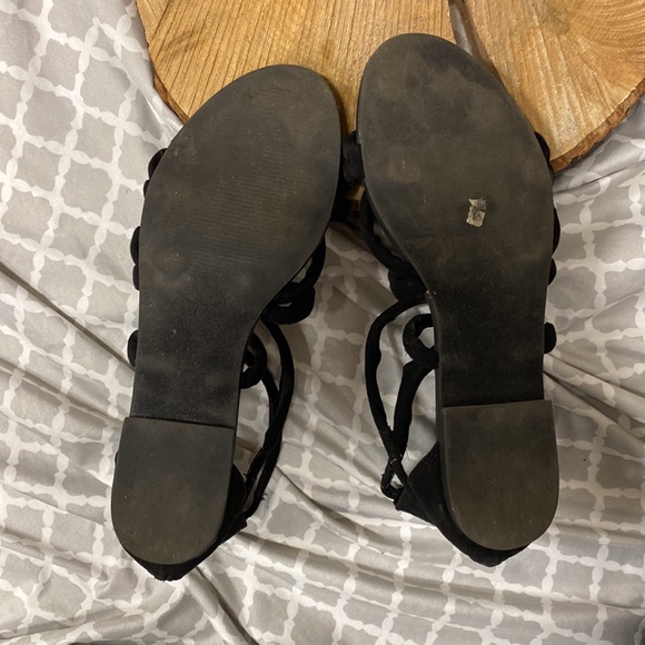 American Eagle - Picture 8 of 8